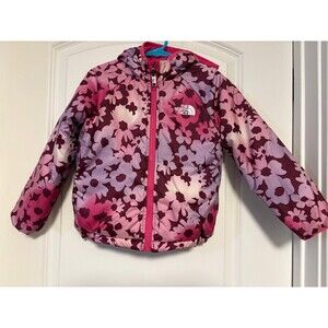 The North face reversible girls Puffer jacket size 4 GUC